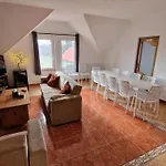 Toelgyeserdo Birtok Szallas Es Rendezveny